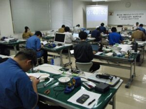 「第25回高校生ものづくりコンテスト電子回路組立部門　長野県大会」で準優勝と6位入賞